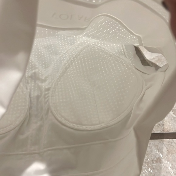 Volare White Never Miss Mesh Cropped Athletic Tank NWT - Picture 9 of 12